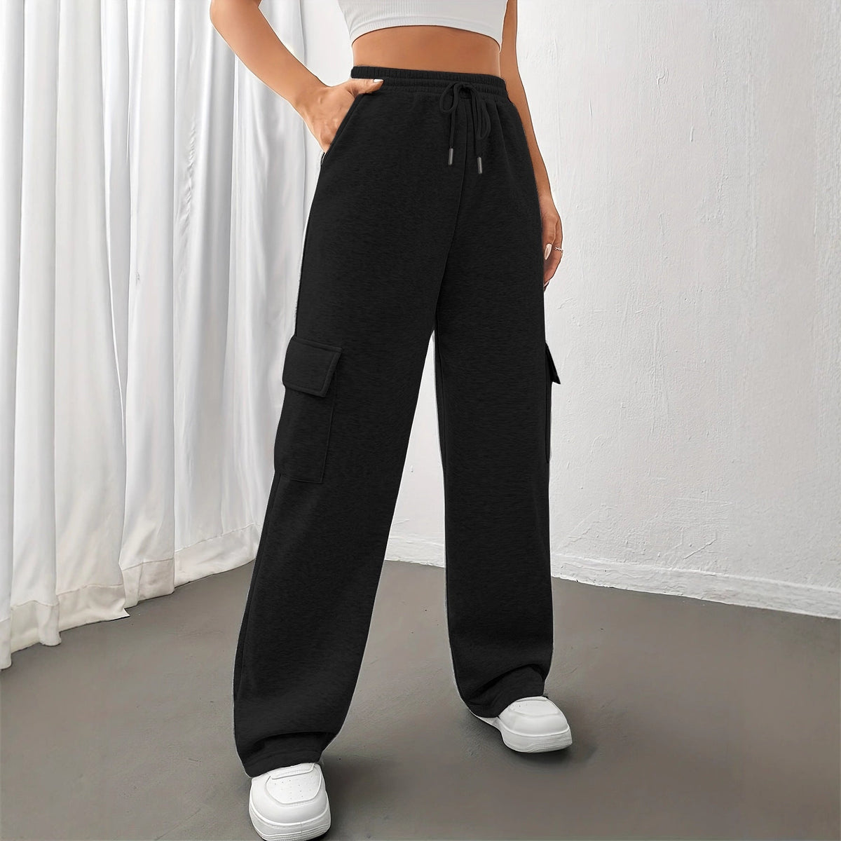 Relaxed-fit Cargo Sweatpants With Pockets Elastic Waistband And Drawstring