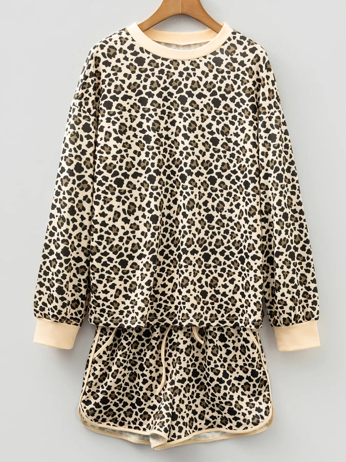 Leopard Print Contrast Trim Long Sleeve Pullover and Drawstring Shorts 2pcs Outfit