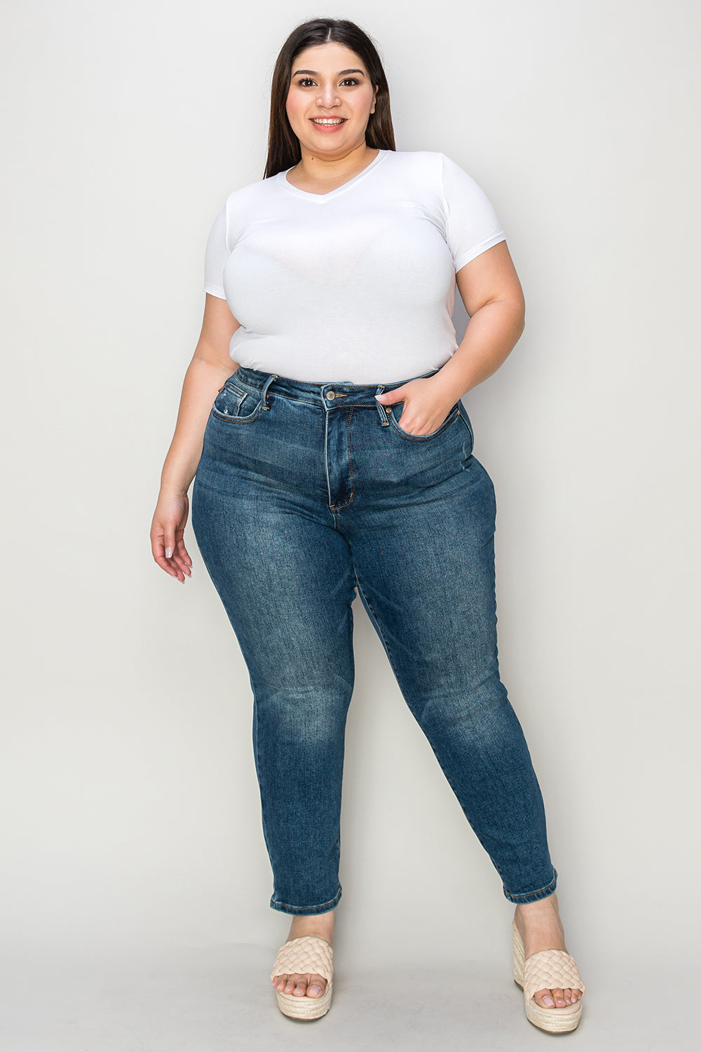 Jeans ajustados de tiro alto con control de abdomen Judy Blue Full Size