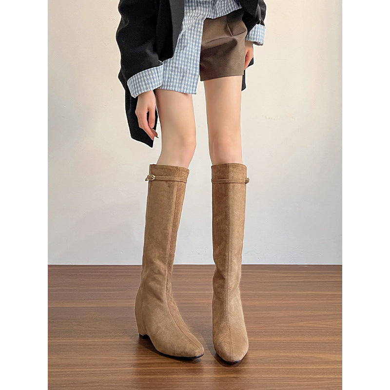 Womens Black High-top Boots With Buckles And A Hidden Heel