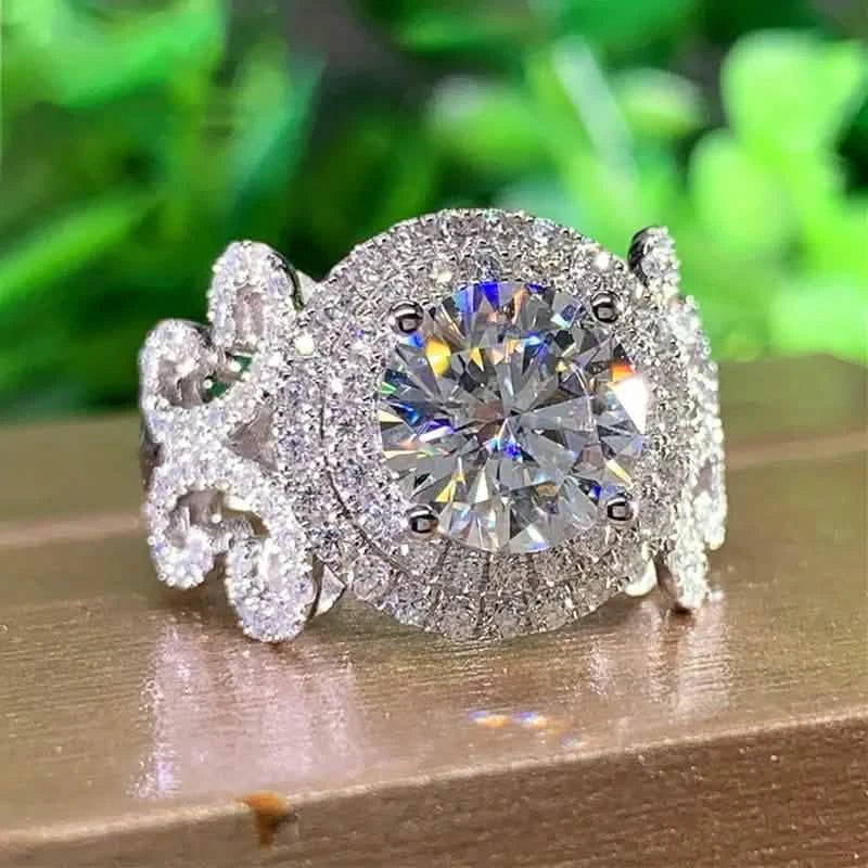 Elegant Promise Ring Trendy Halo Design Silver Plated Paved Shining Rhinestone Engagement/ Wedding Ring