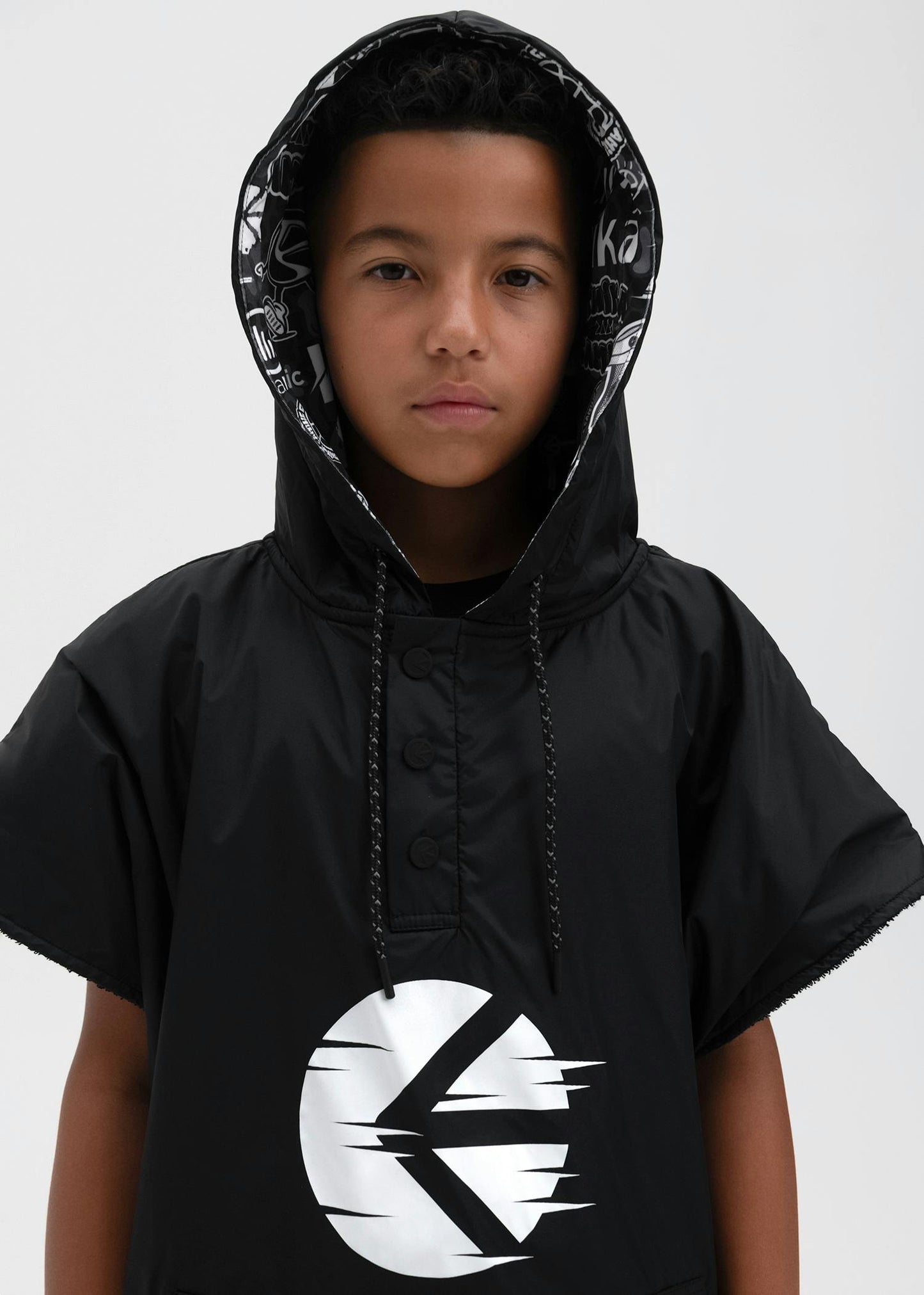 Motion | Changing Poncho