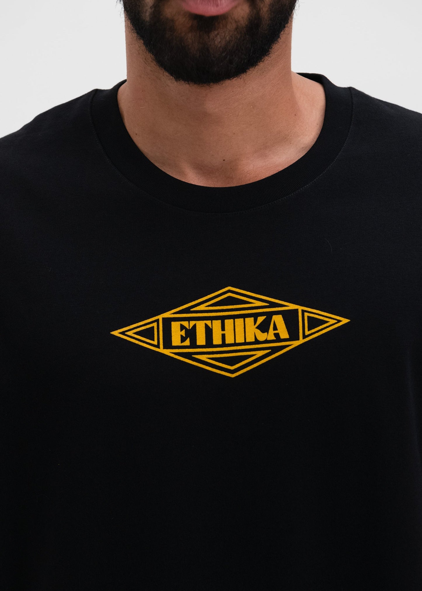 Dimante Crest | Mens Graphic Tee