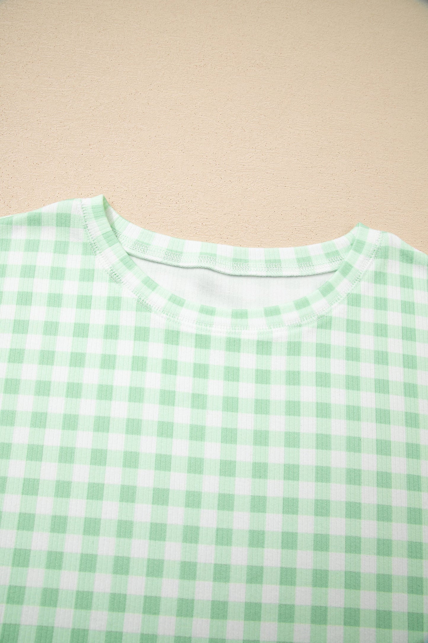 Conjunto de salón de 2 piezas: top de manga larga suelto de cuadros verdes y shorts con cordón