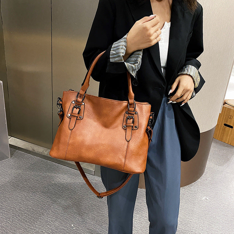 Women's Retro Large Capacity Travel Bag