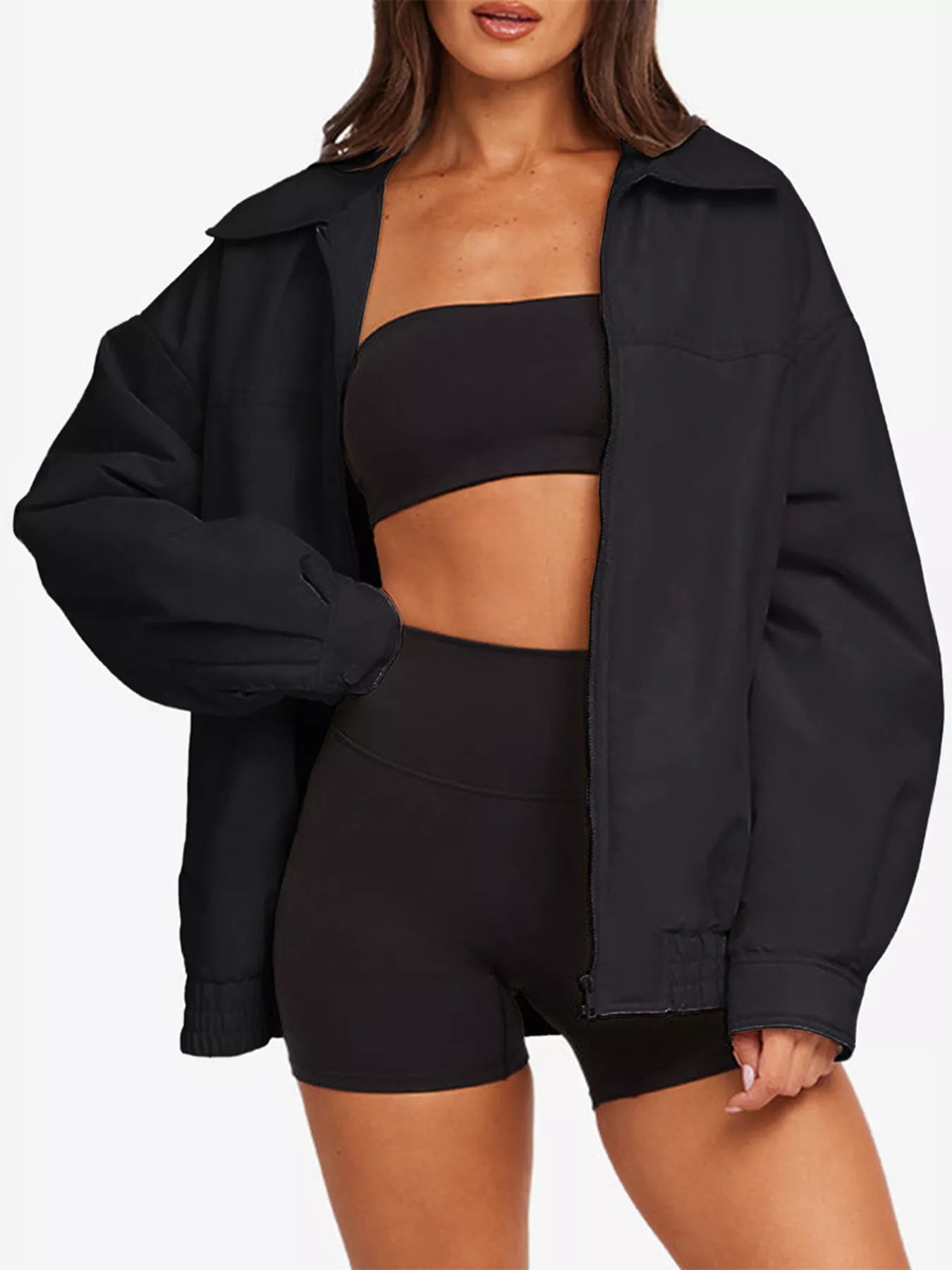 Chaqueta ligera con cremallera y corte holgado