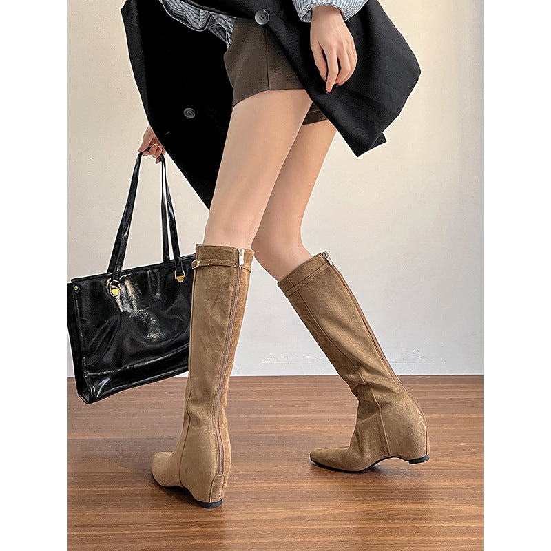 Womens Black High-top Boots With Buckles And A Hidden Heel