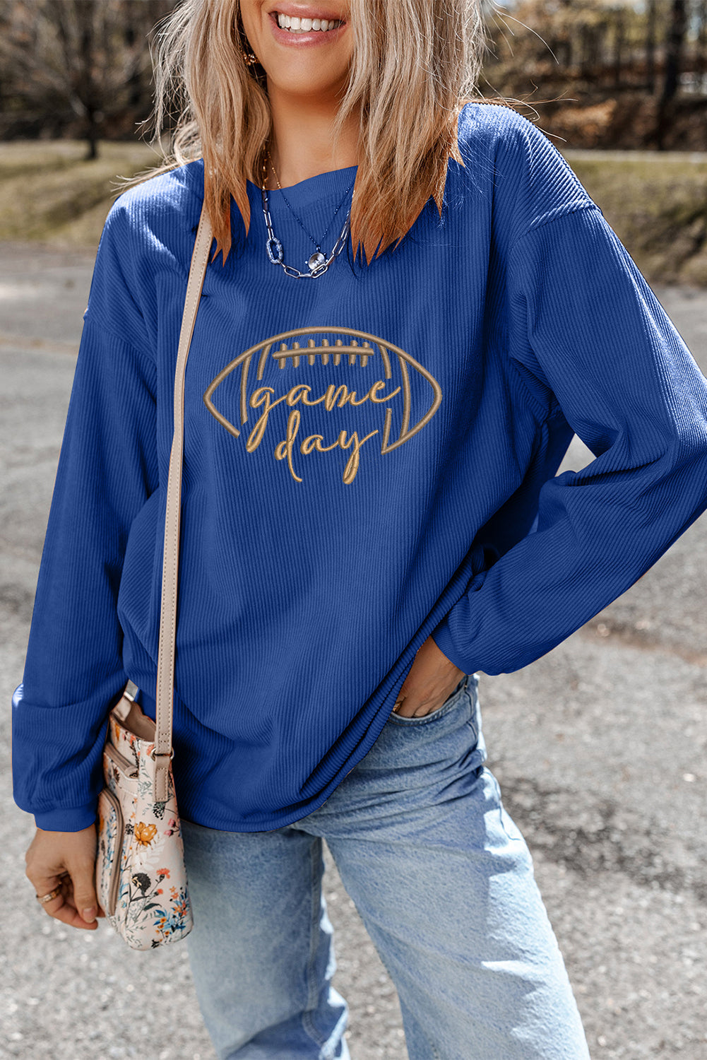 Sudadera gruesa bordada de fútbol negro para el día del partido