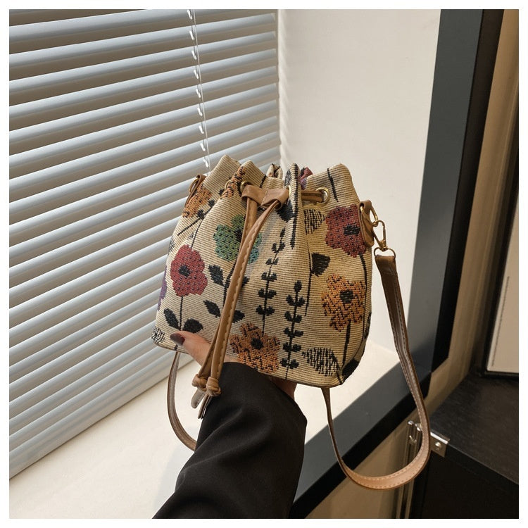 Retro Casual Travel Shoulder Crossbody Bag