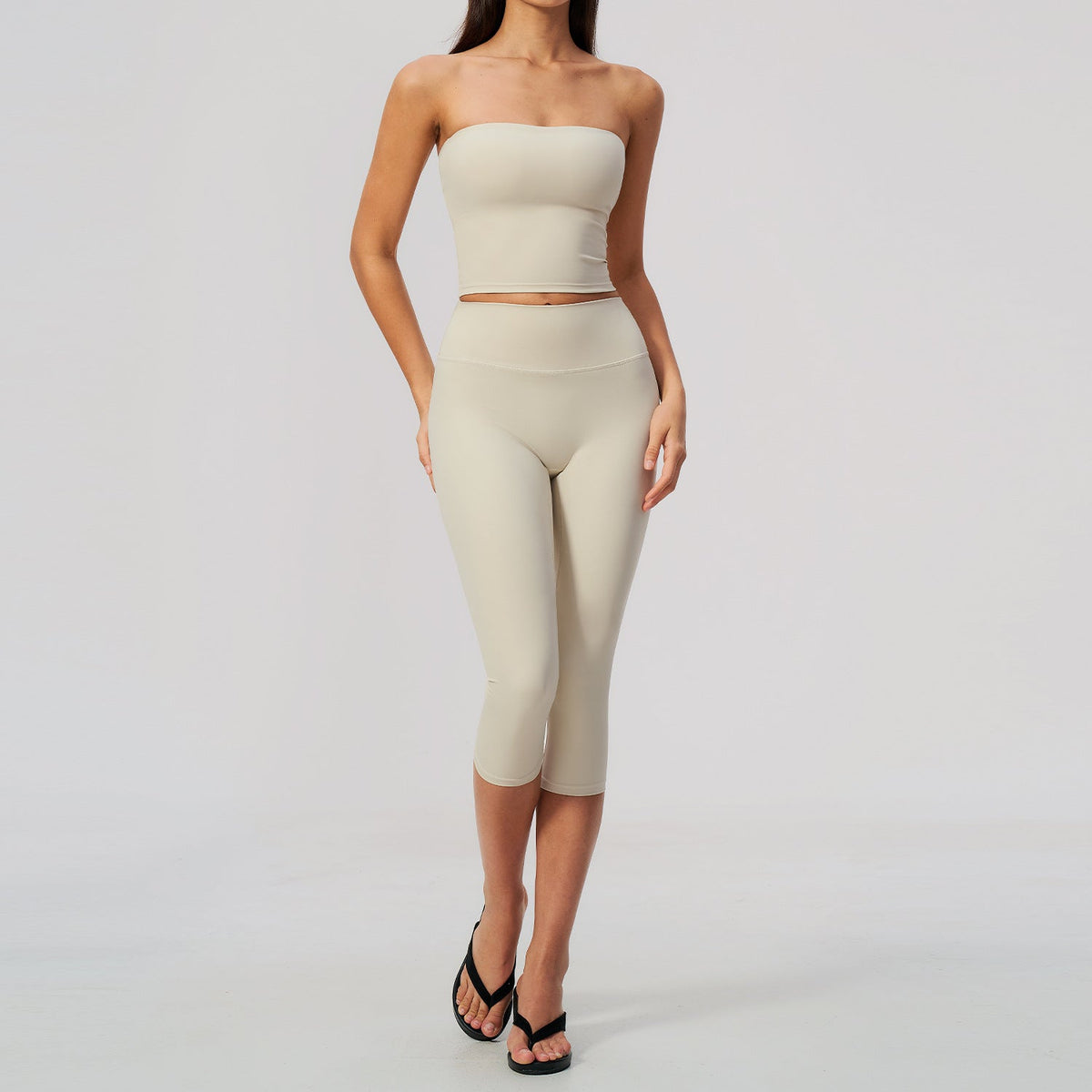 Yoga Suit Set With Chest Cushion For Slimming And Lifting Buttocks