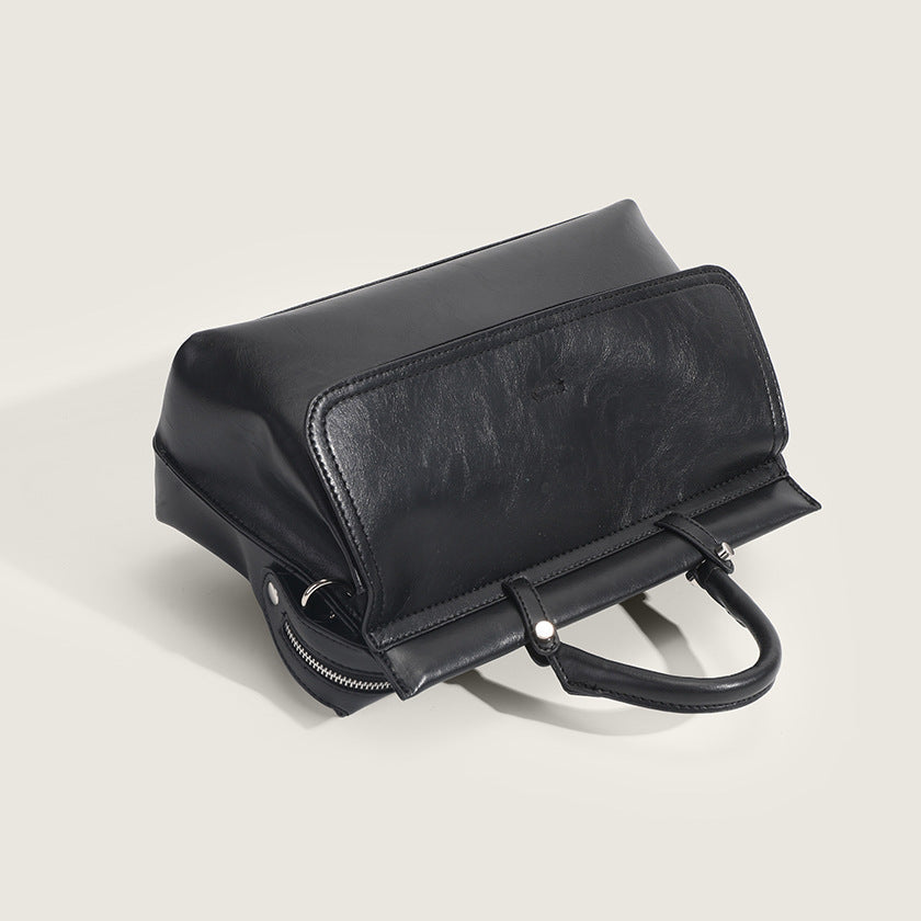 Textured Versatile Tote Bag That Can Be Carried As A Shoulder Bag