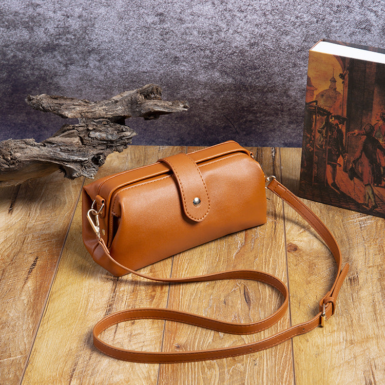 Clip Casual Mini Messenger Travel Bag