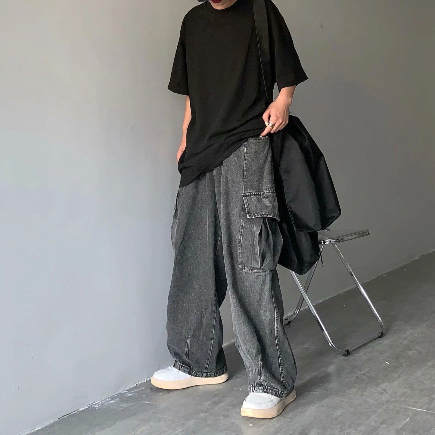 Men's Retro Drape Large Loose Cargo Jeans