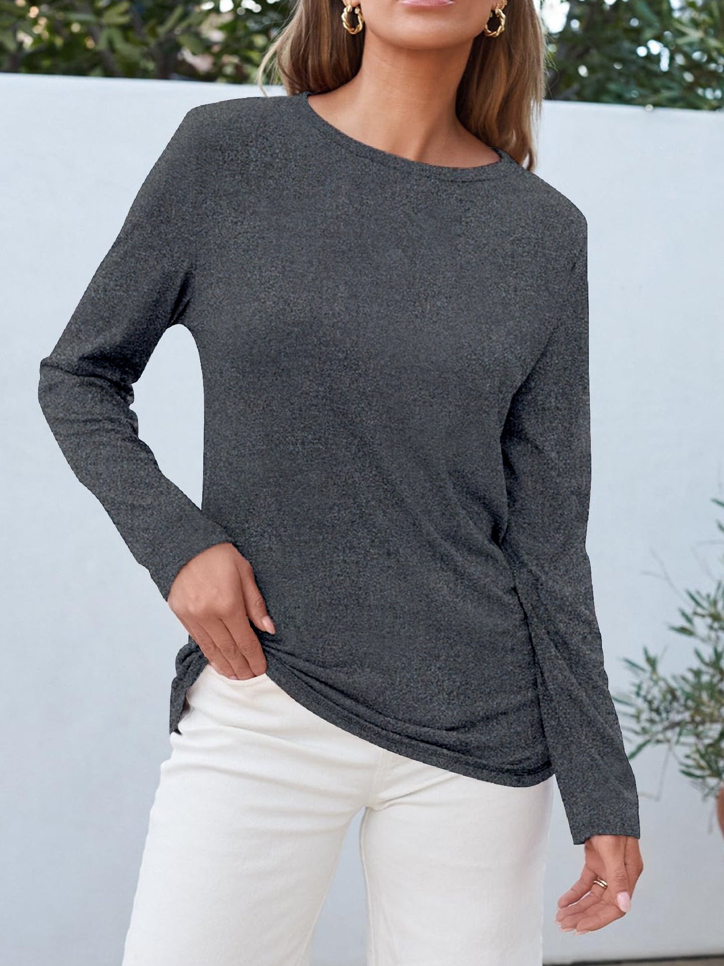 Camiseta de manga larga con cuello redondo, elástica y transpirable para mujer -