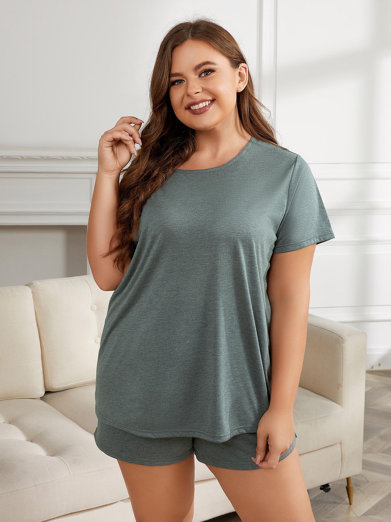 Conjunto de Loungewear de Dos Piezas de Talla Grande con Cuello Redondo y Manga Corta