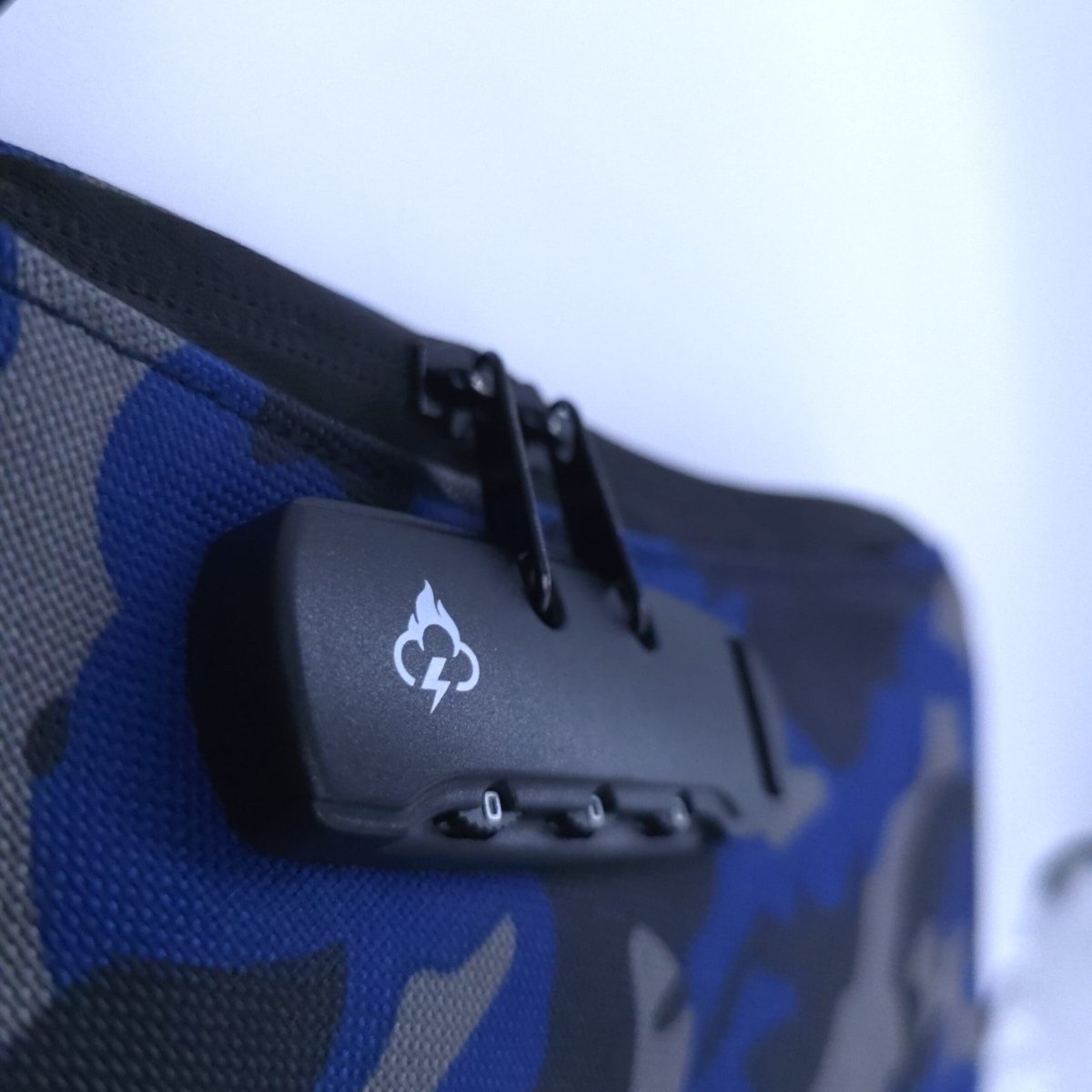 FireBar Labs Smell Proof Cross Body Bag - Hidden Lock