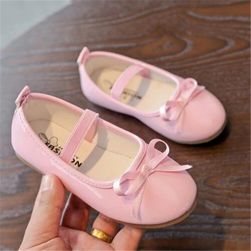 Flat Shoes - # GIAA71810001