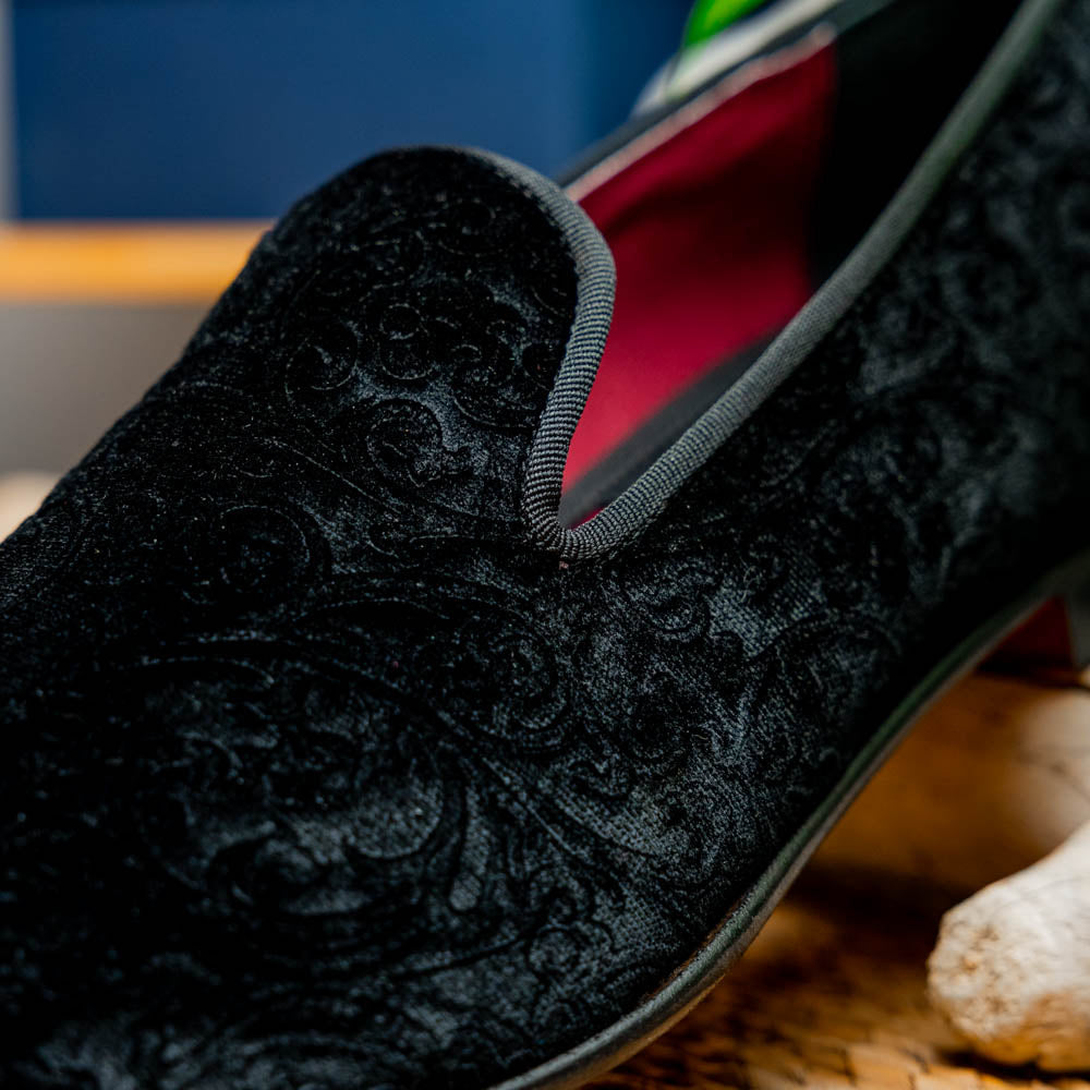 10-520-BLK Zapatos de esmoquin de terciopelo FORMAL II, Negro