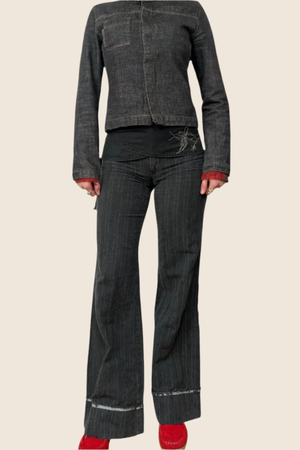 Pantalones con cinturón corsé