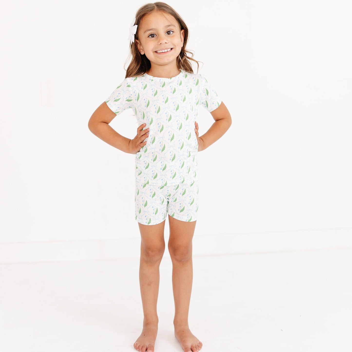 Conjunto de Pijama de Bambú para Niños Pequeños de Manga Corta y Pantalón Corto Bluebell Bows