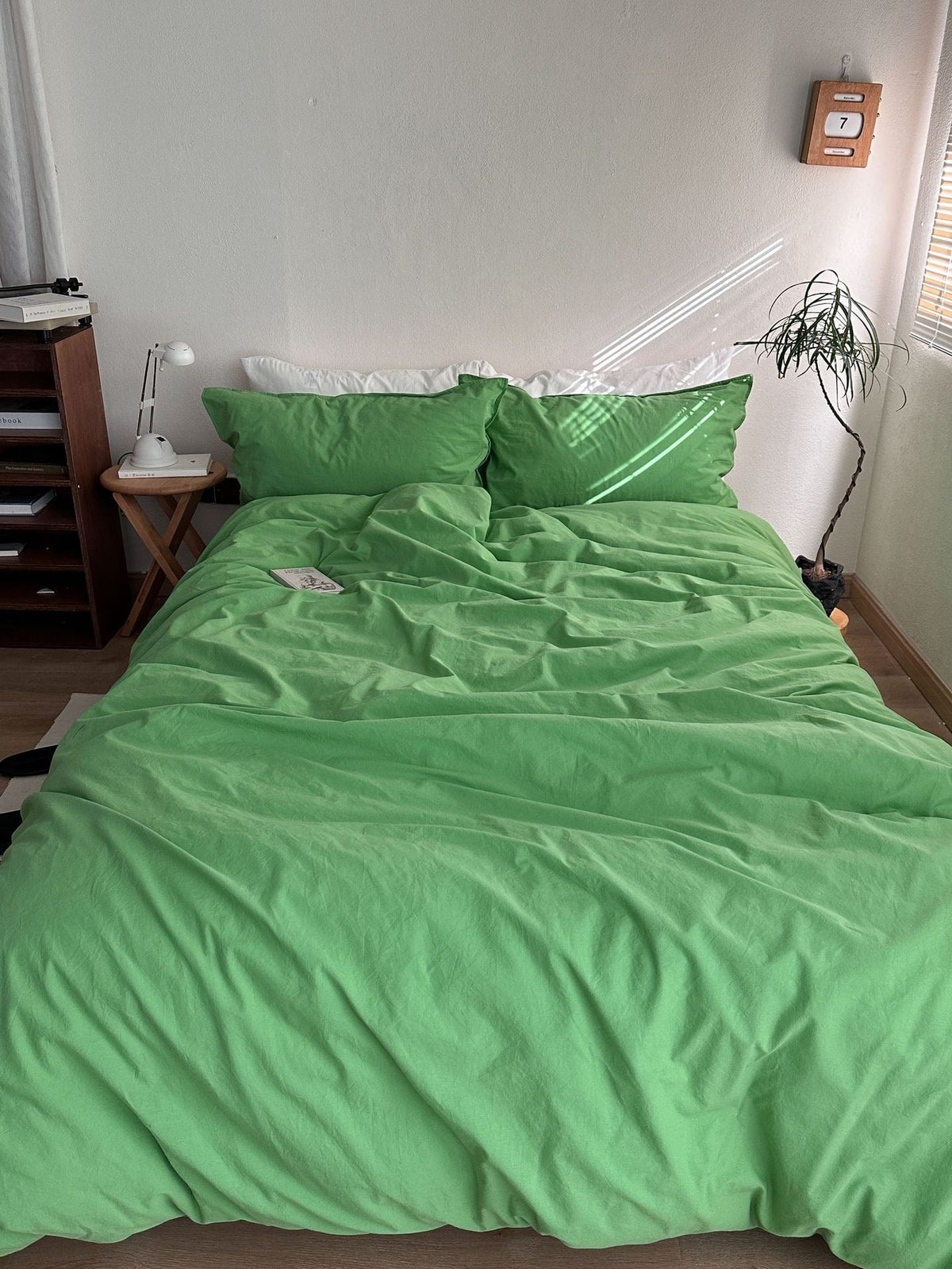 Bright Green Duvet Cover Set