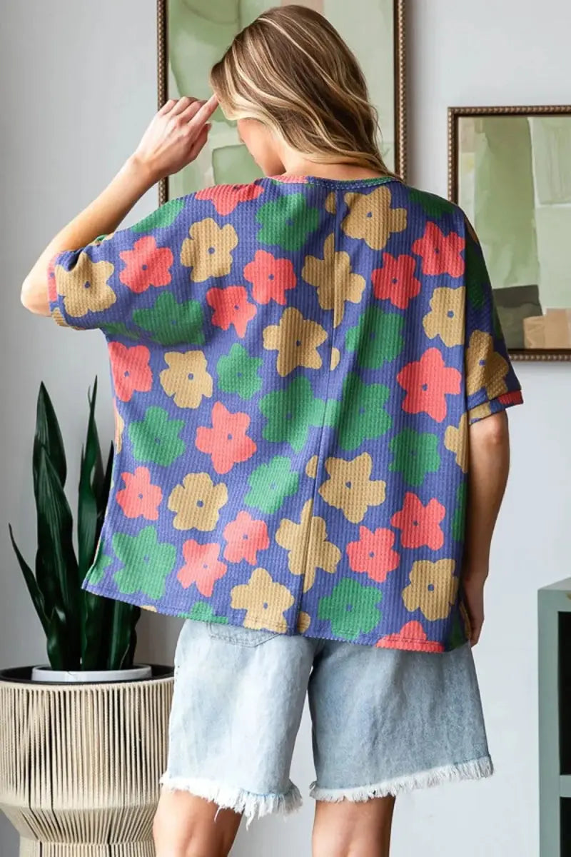 T-Shirts Trendsi Floral Round Neck Women's Tee: Casual Everyday Side Slit T-Shirt