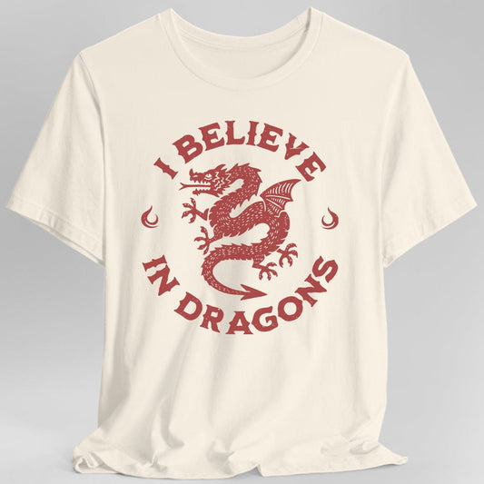 Camiseta "Creo en los dragones"