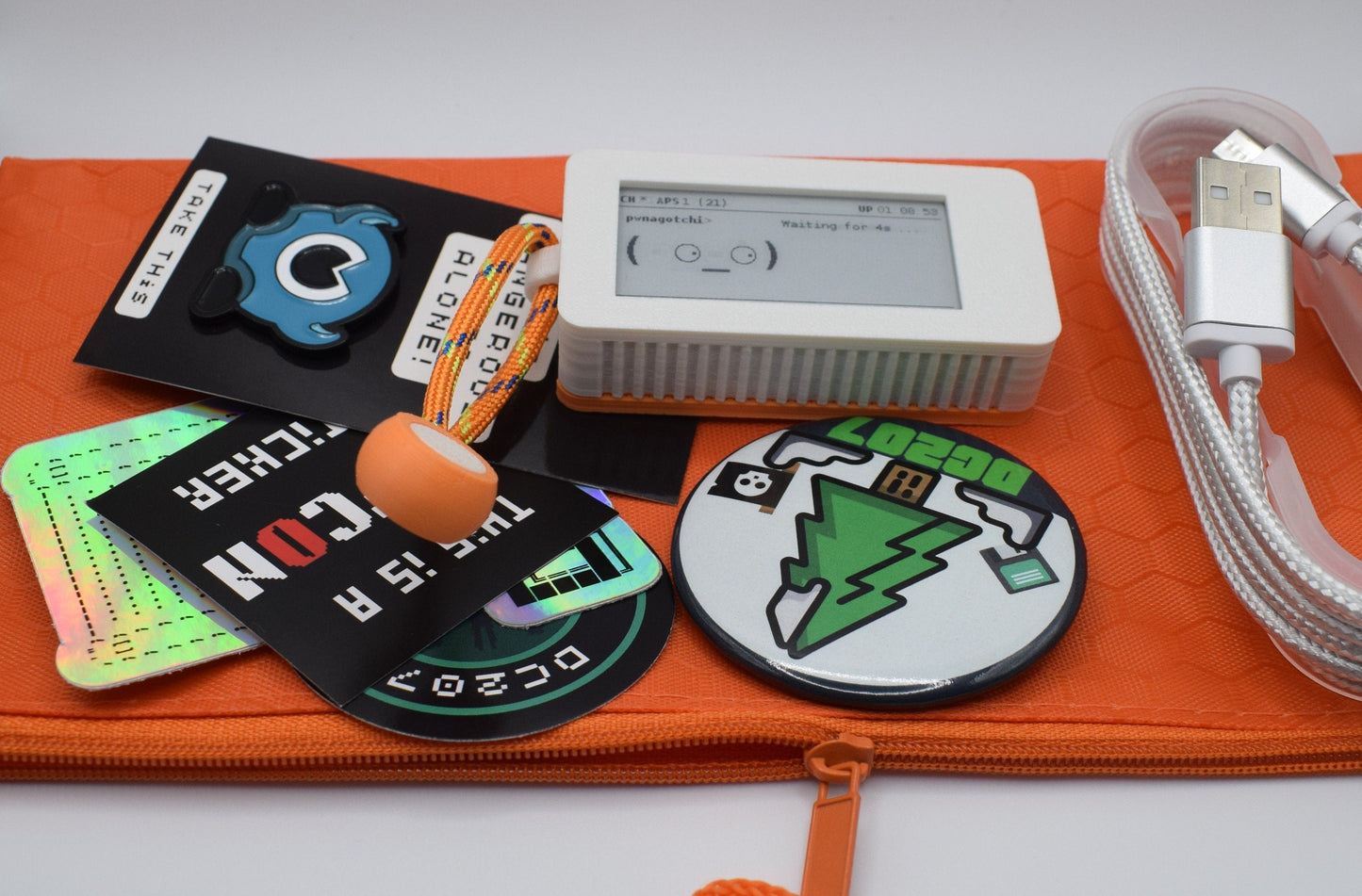 Estuche Pwnagotchi