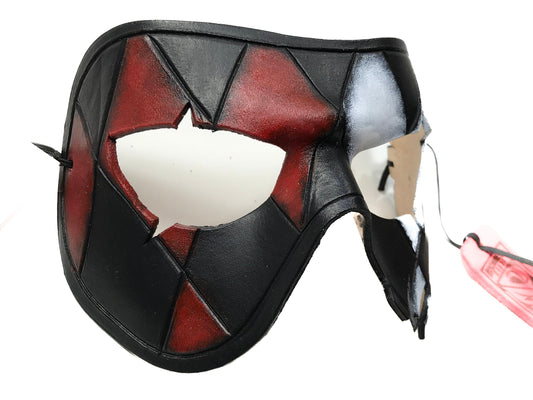 Máscara Harlequin hecha a mano de cuero auténtico en rojo, blanco, negro y dorado