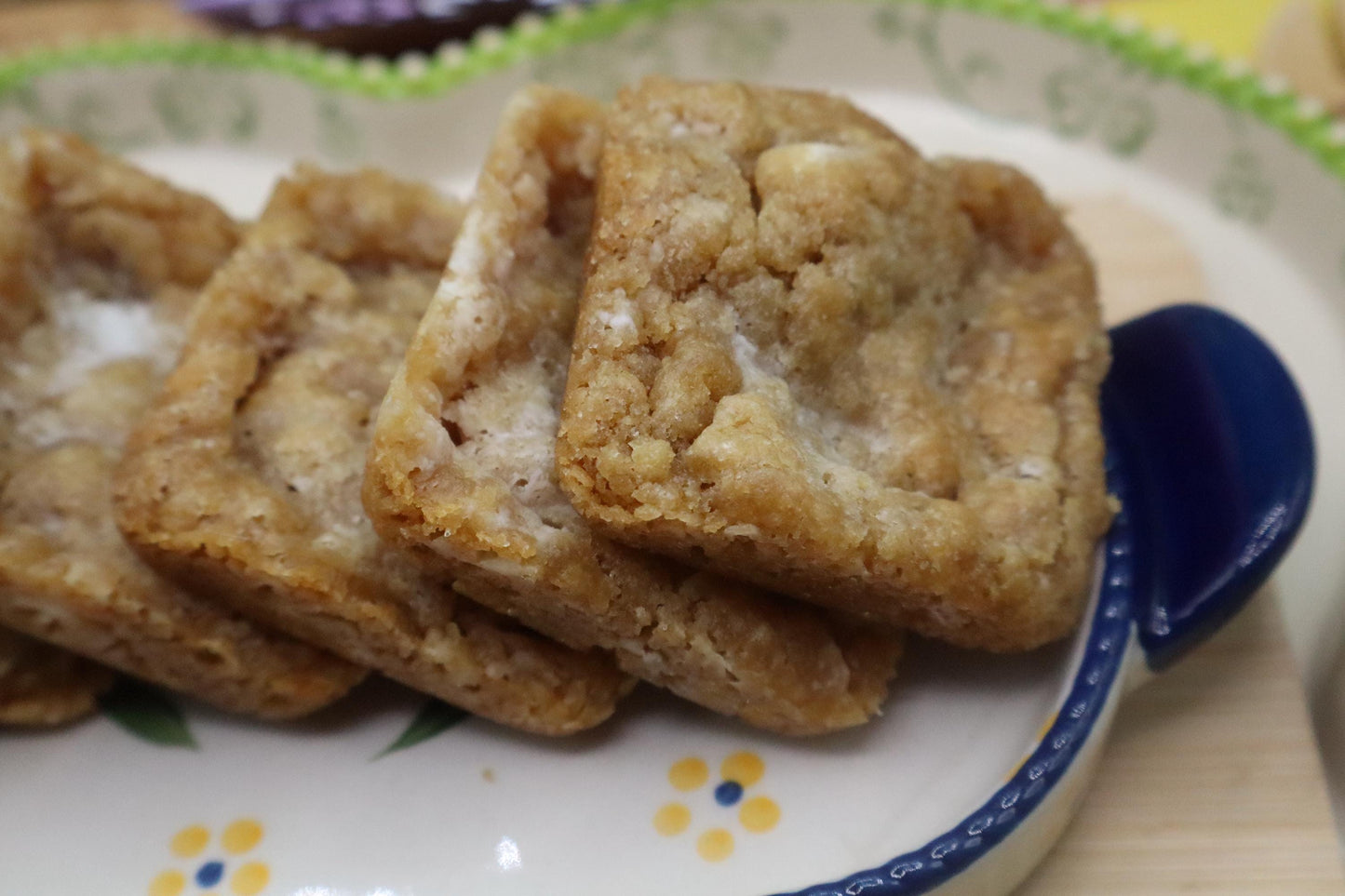 Gluten Free Blondie, Dairy Free, Vegan, Peanut Free, Allergy Friendly, Birthday Party Bar, Easter Dessert, Marshmallow snacks, School safe