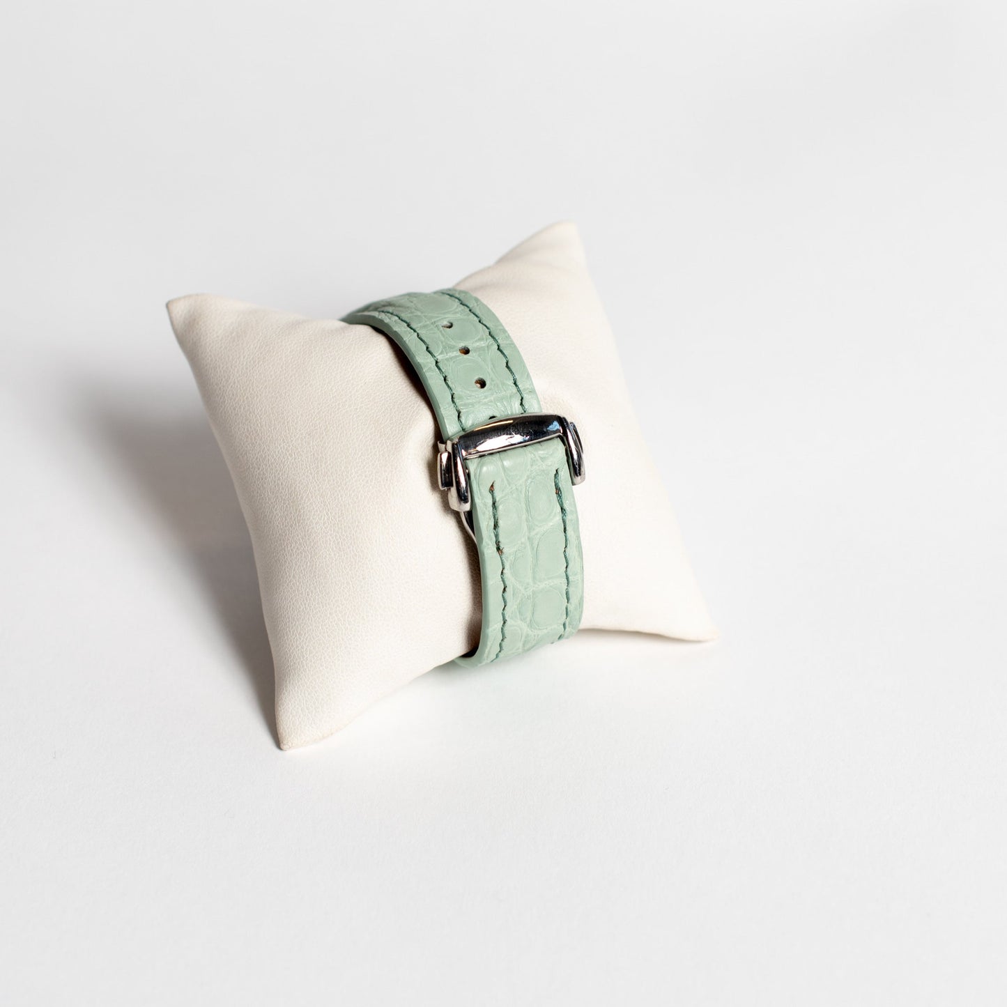 Apple Watch Band, Mint Matte Alligator