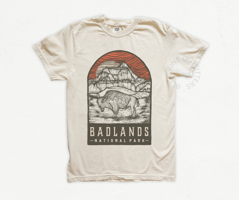 BADLANDS NATIONAL PARK | COMFORT COLORS® UTAH TEE