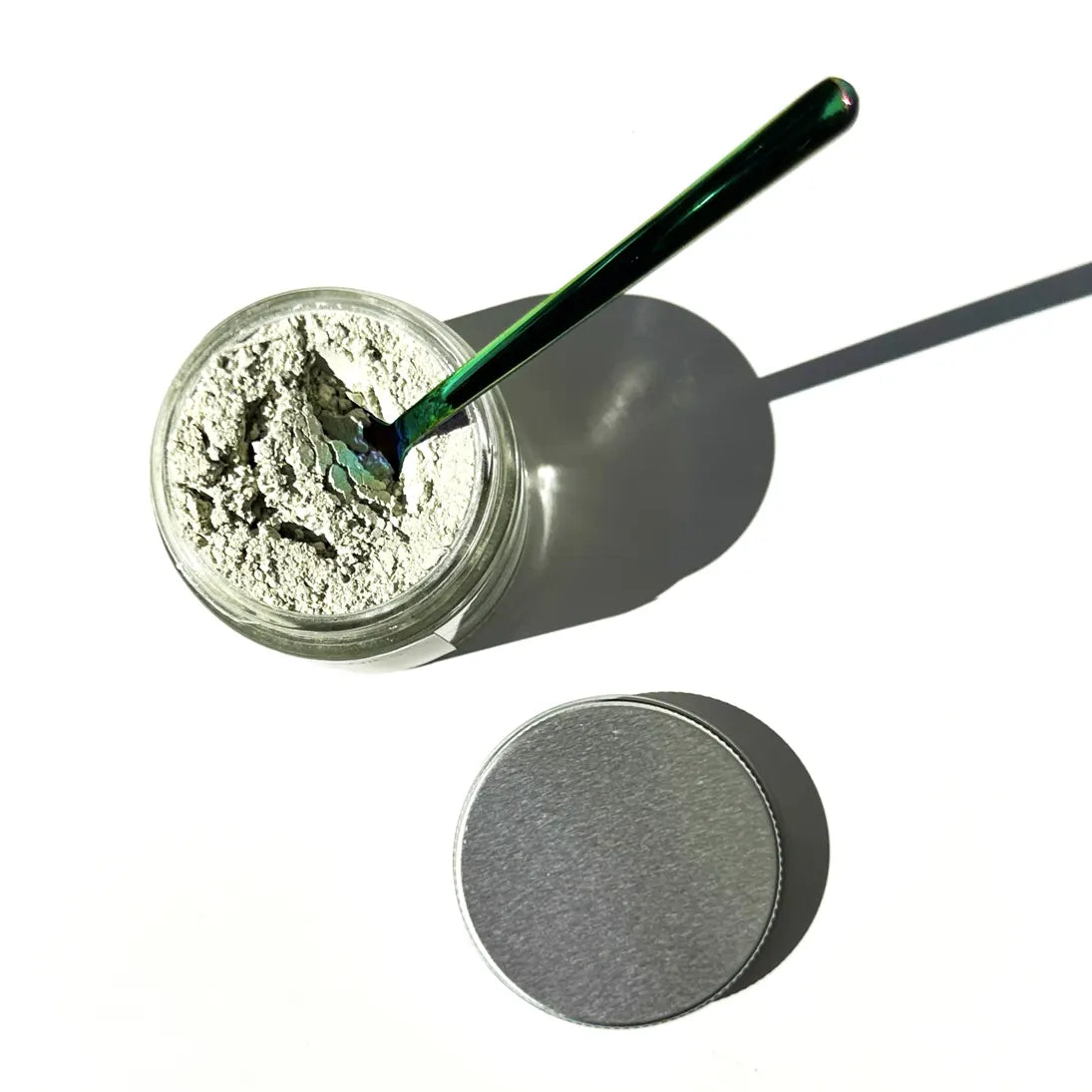 Mascarilla facial de té matcha japonés y arcilla verde francesa con arcilla verde francesa + Vitamina C + extracto de espirulina