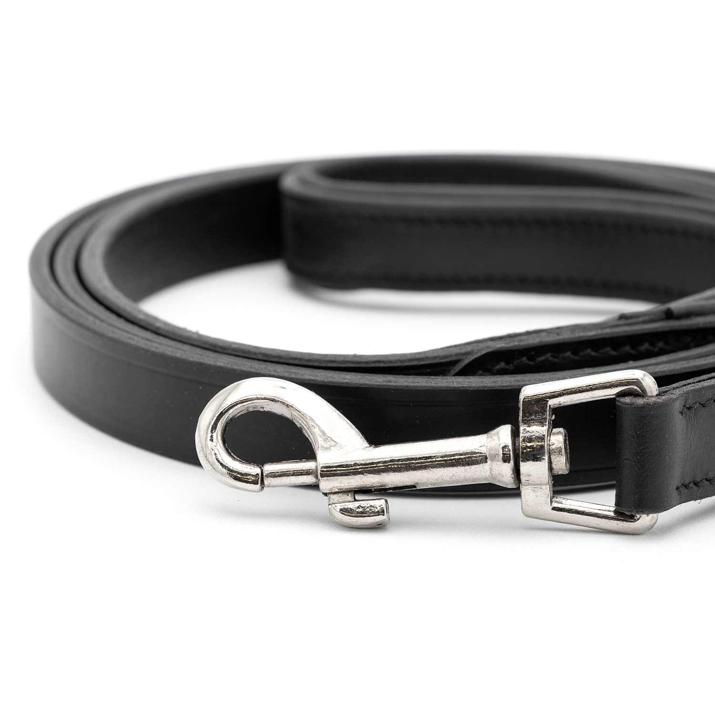 Correa para mascotas Jeffers de cuero negro acolchado