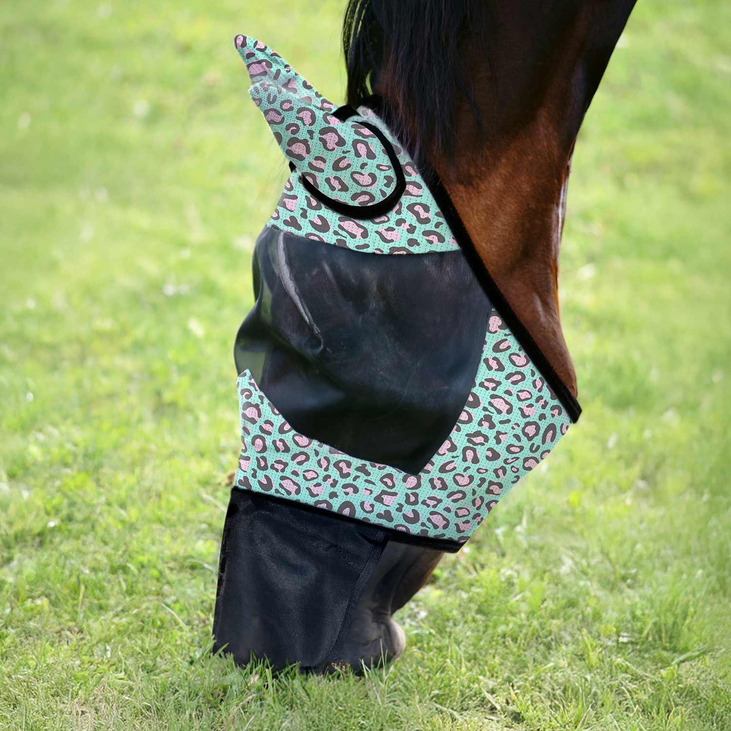 Máscara antimoscas de malla Jeffers Expression Deluxe para caballos con orejas y nariz