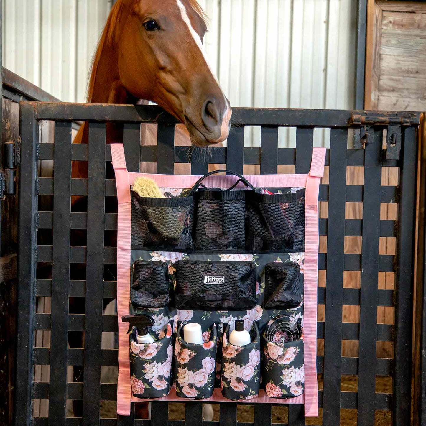 Caja para el cuidado de caballos Jeffers Expression para la puerta de remolque