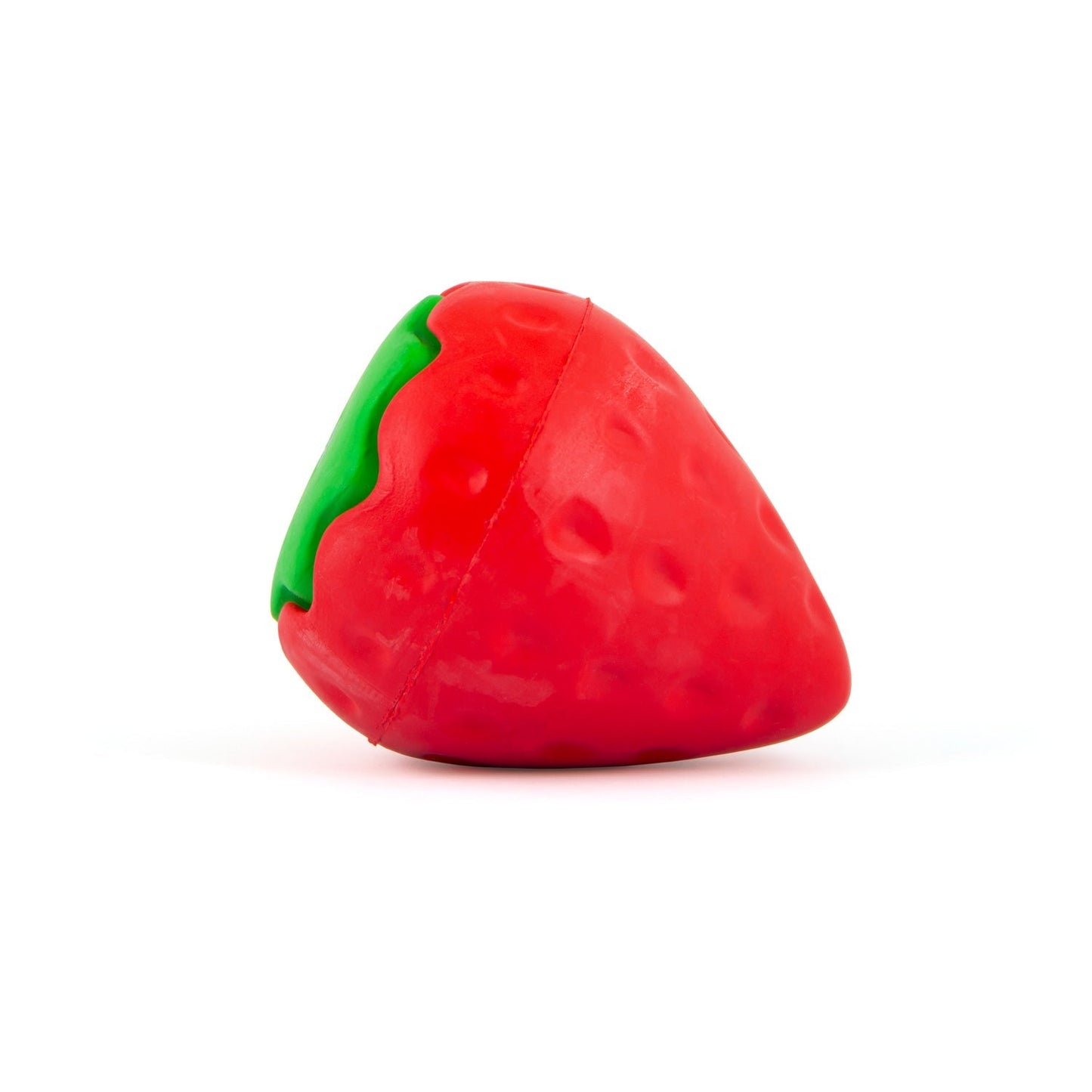 Juguete masticable dental de caucho natural para perros, Jeffers Squeaky Strawberry, con chirriador y aroma a vainilla para masticadores medianos
