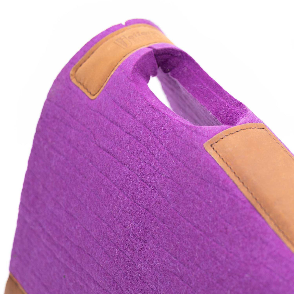 Manta de Silla de Montar Jeffers WoolLuxe 100% Lana Equina – Acolchada, Transpirable y Amortiguadora