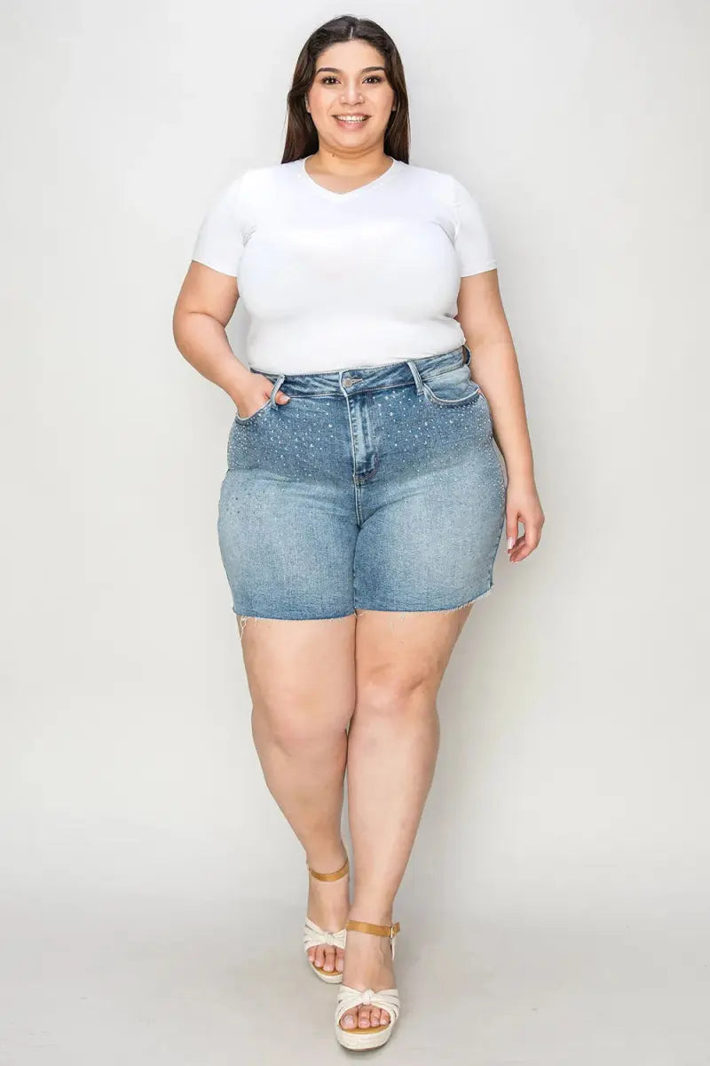 Trendsi Light Wash High Waist Denim Shorts