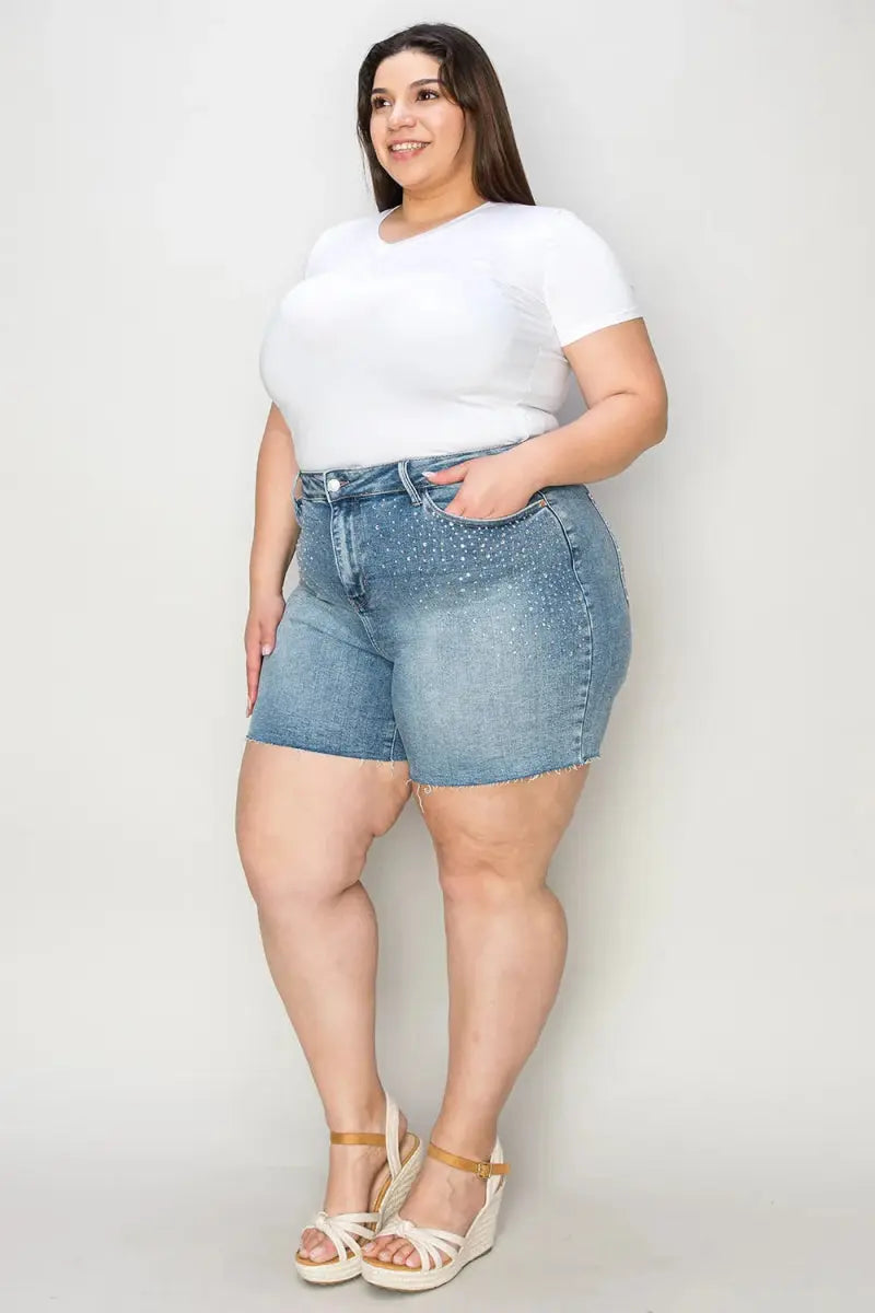 Trendsi Light Wash High Waist Denim Shorts