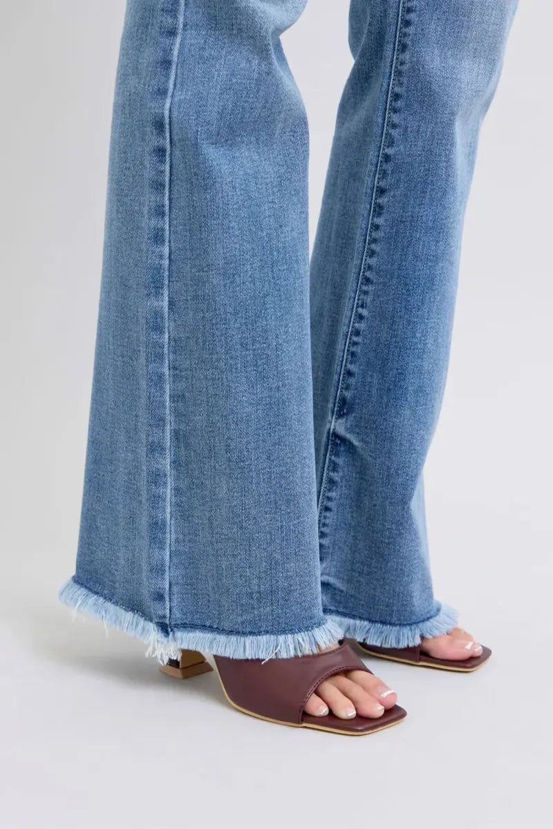 T-Shirts Trendsi Judy Blue Jeans Women's High Rise Bootcut Raw Hem Denim USA Shipped