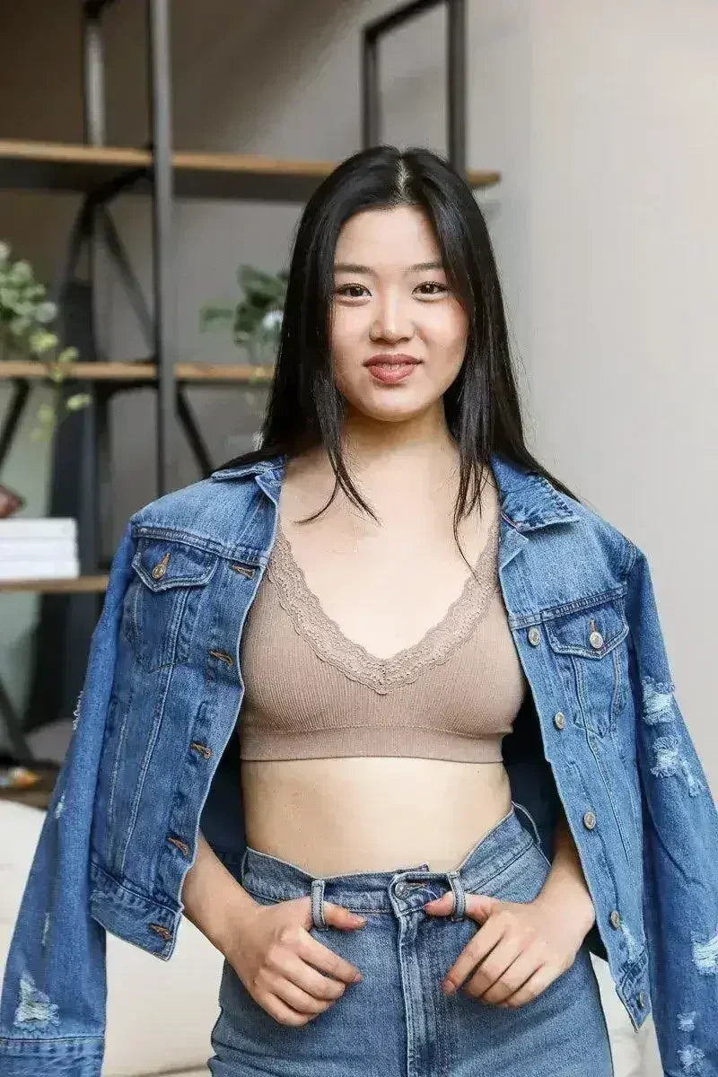 Lace Trim Padded Bralette - Comfortable Everyday Bra | Femstylo