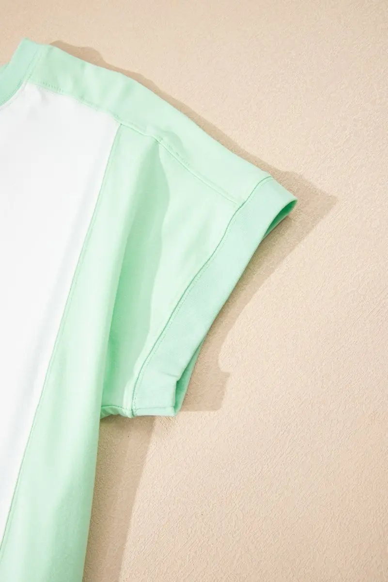 T-Shirts Women's T-Shirt - Green Colorblock Exposed Seam - Casual Summer Tee