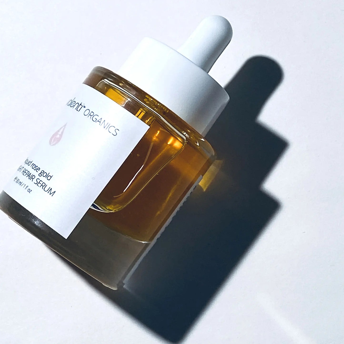 Oro rosa líquido con palmitato de retinilo + CoQ10 + ascorbato de tetrahexildecilo + escualano de oliva