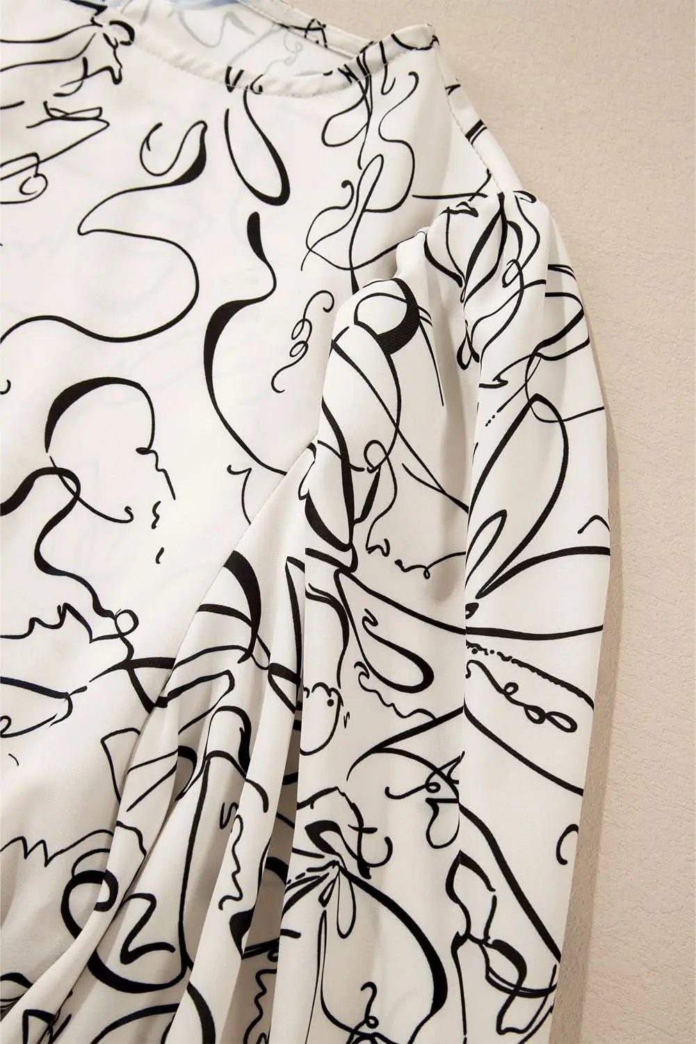 Clothing & Apparel Love Salve Beige Abstract Print Blouse with Balloon Sleeves