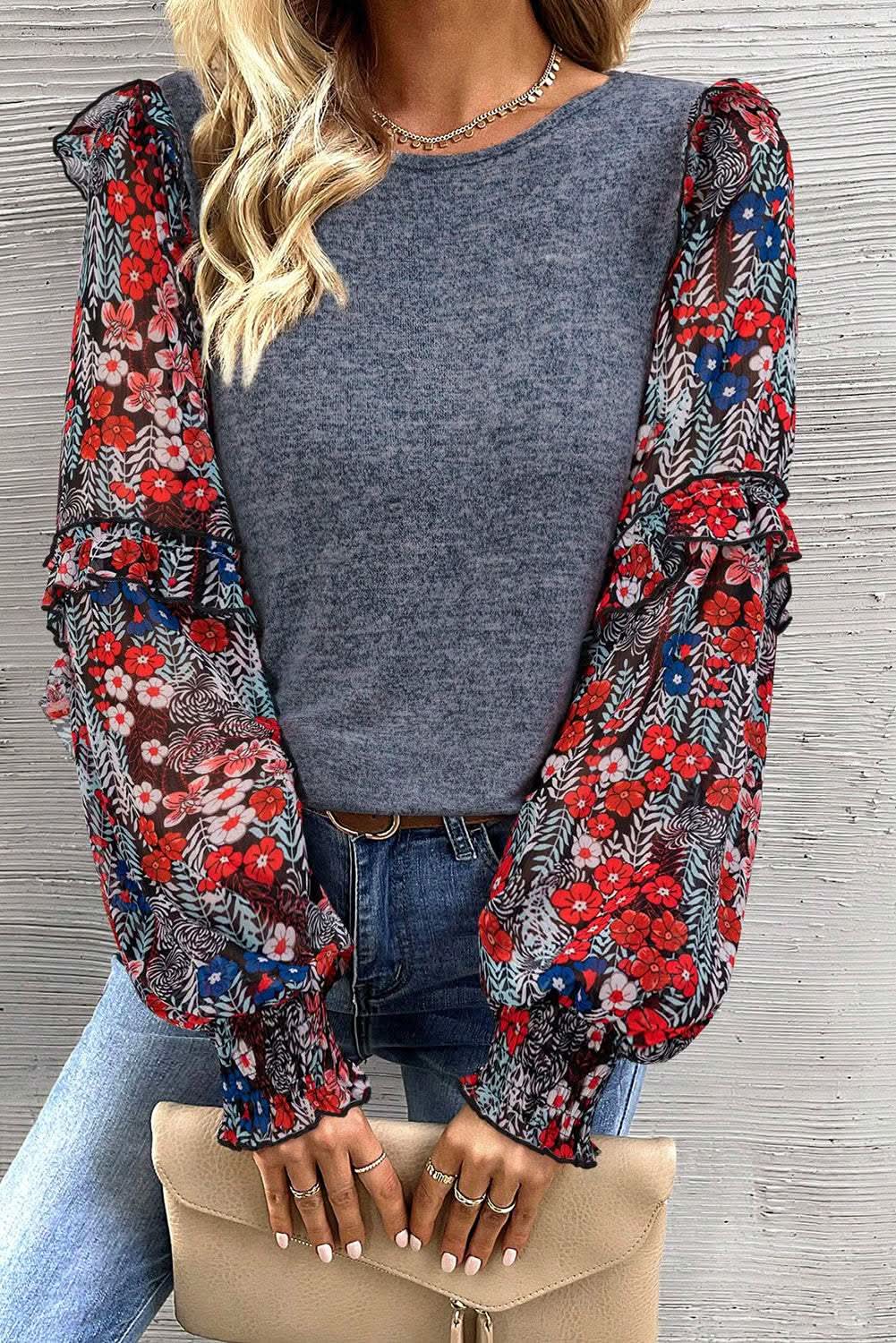 Clothing & Apparel Love Salve Chic floral ruffle sleeve top