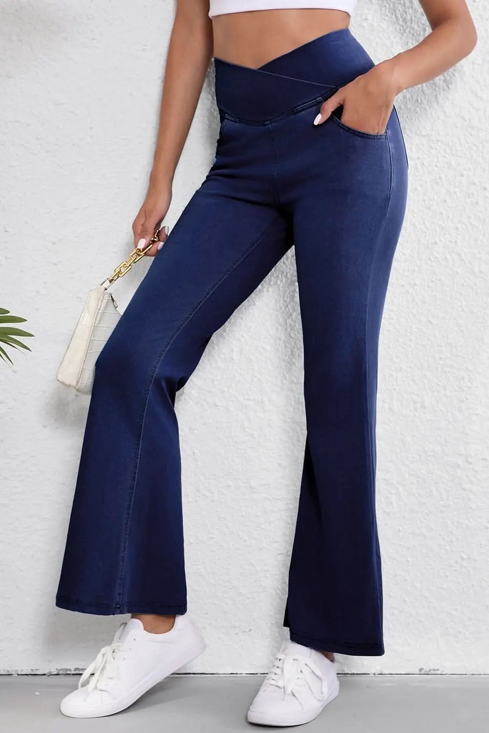 T-Shirts Love Salve Dusk Blue Denim Jeans Women's Daily Flare Pants Crossed Waist Modern