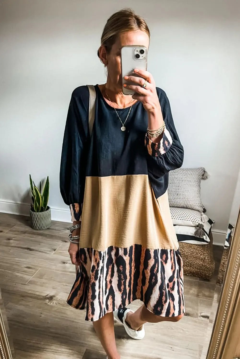 Love Salve Women's Mini Dress Bishop Sleeves Colorblock — Tiger Print