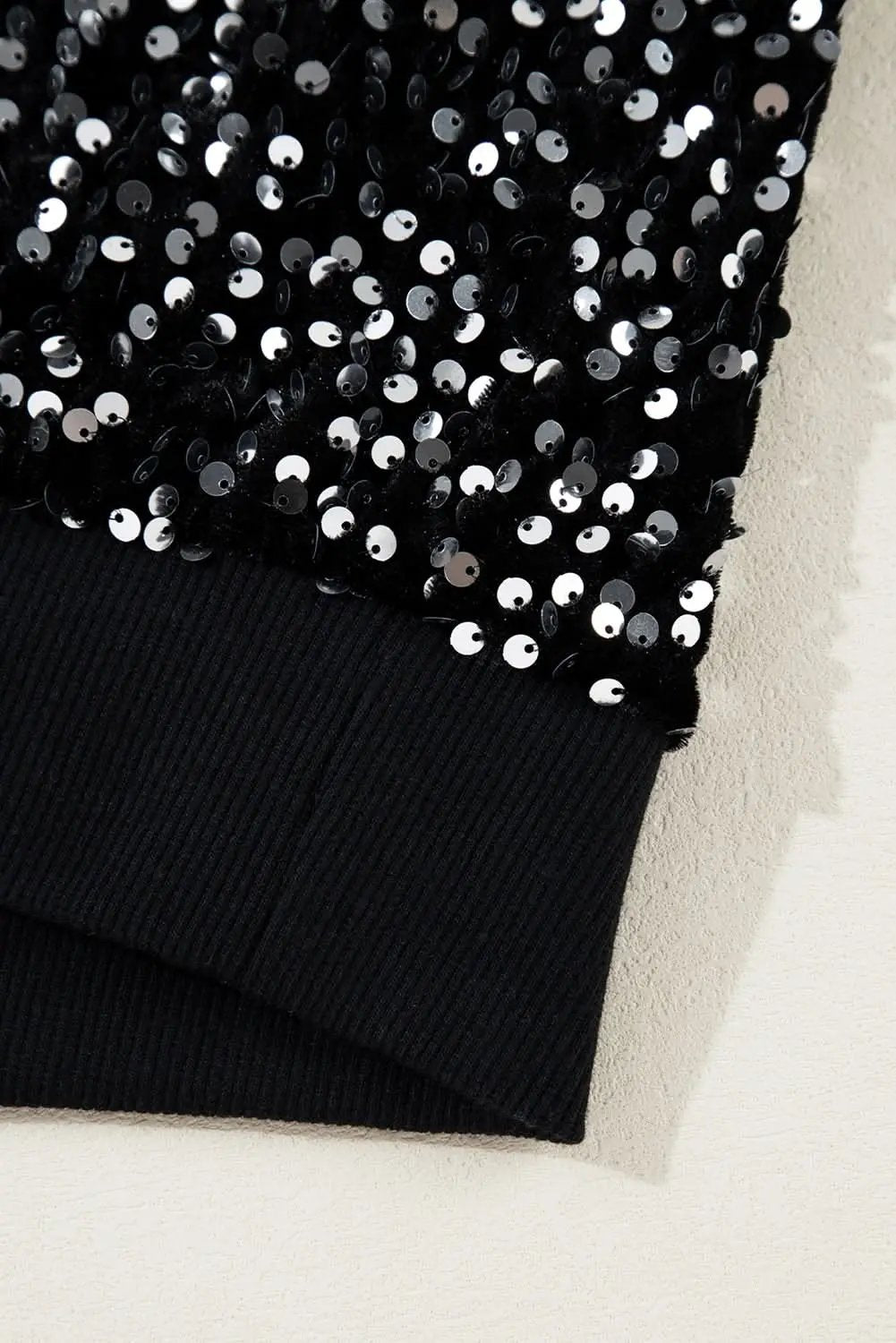 Accessories Love Salve Black Sequined Long Sleeve Crew Neck Cropped Blous