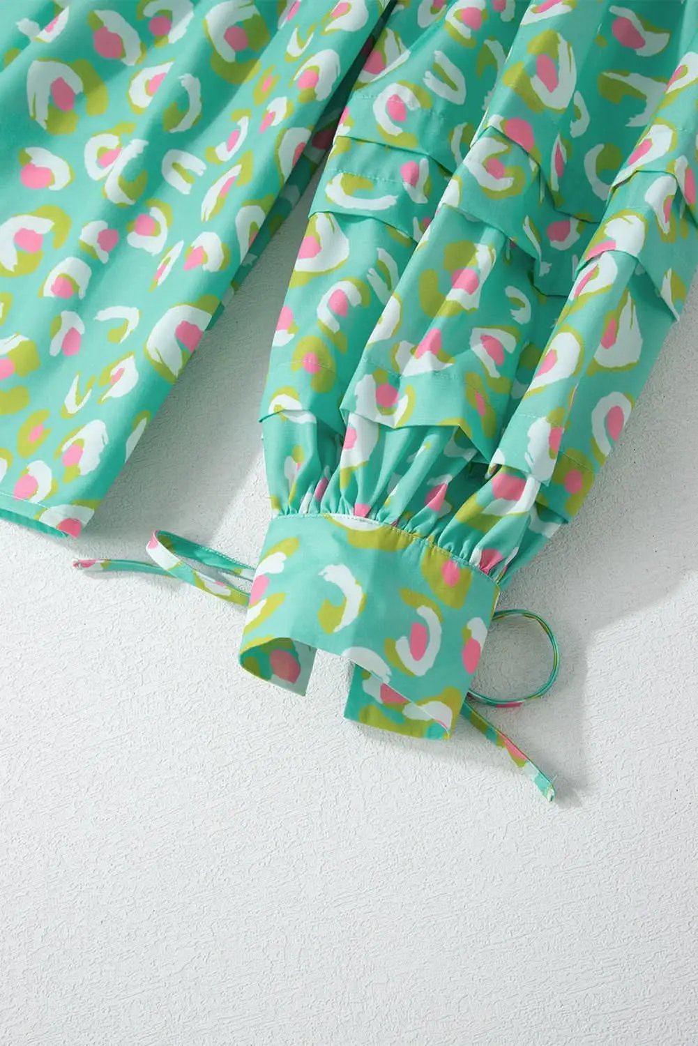 Accessories Love Salve Green Abstract Printed Lace-up Lantern Sleeve Baby